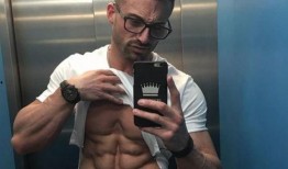 韩国肌肉男爆料视频网站,揭秘热门爆料视频网站背后的秘密